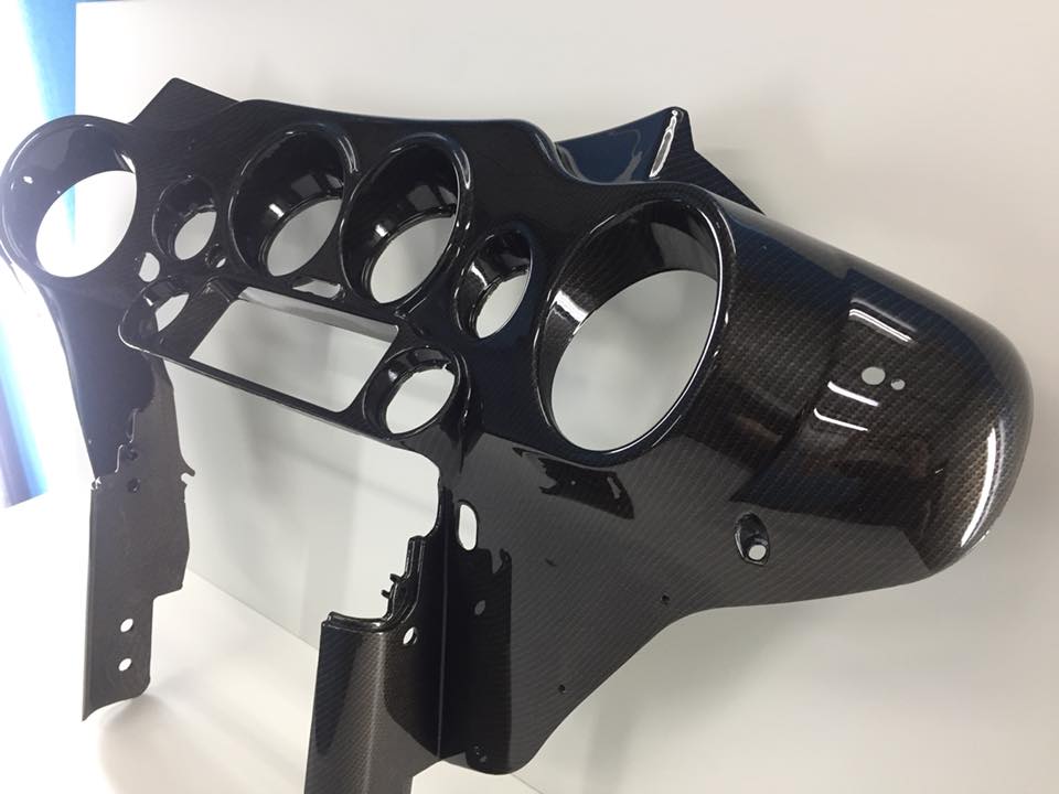 harley davidson dashboard panneel carbon hydrodip hydrodipping www.fsb-dip.nl