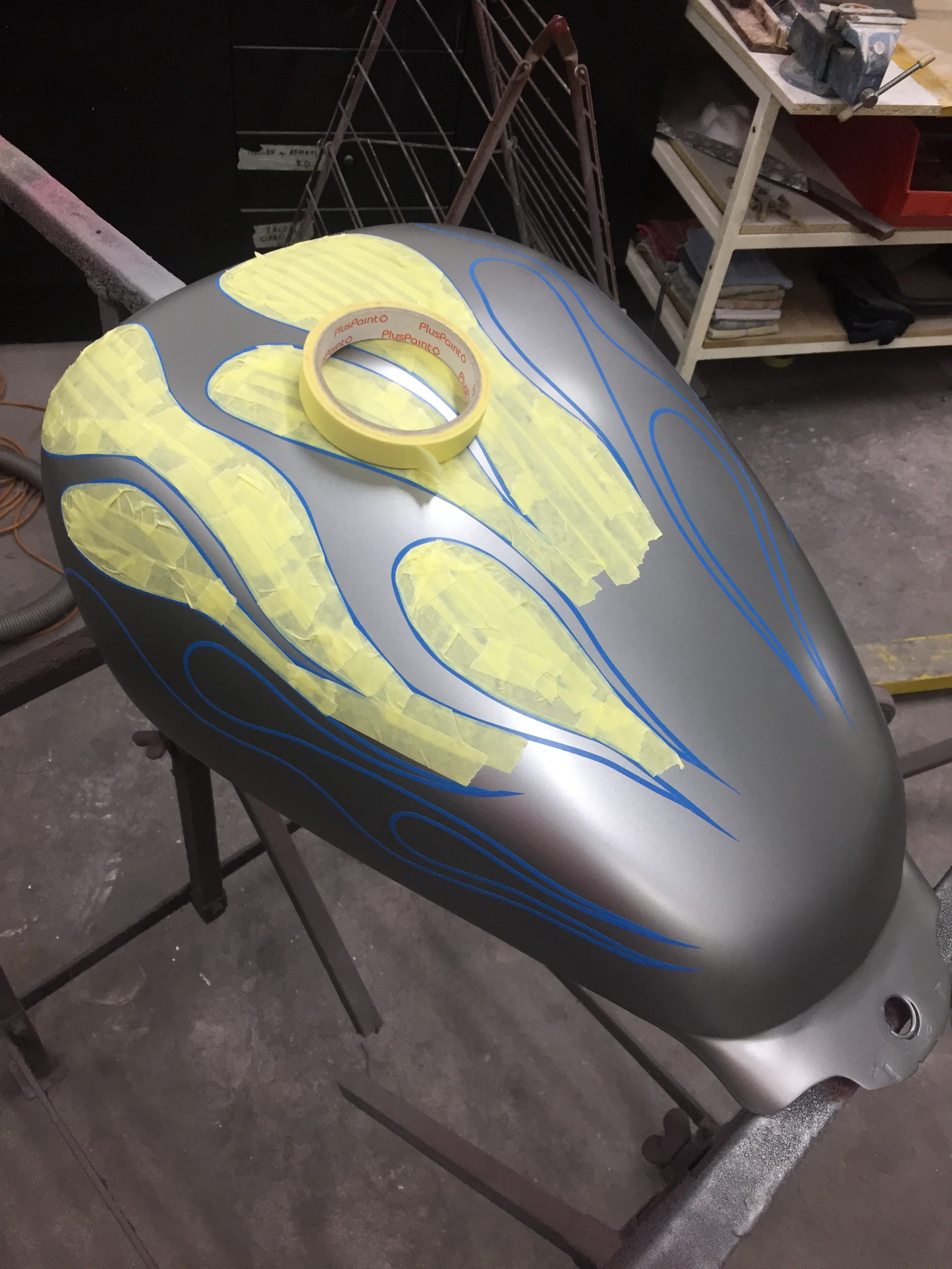Honda motor custom paint old scool flames candy oranje www.fsb-dip.nl hydrodipping