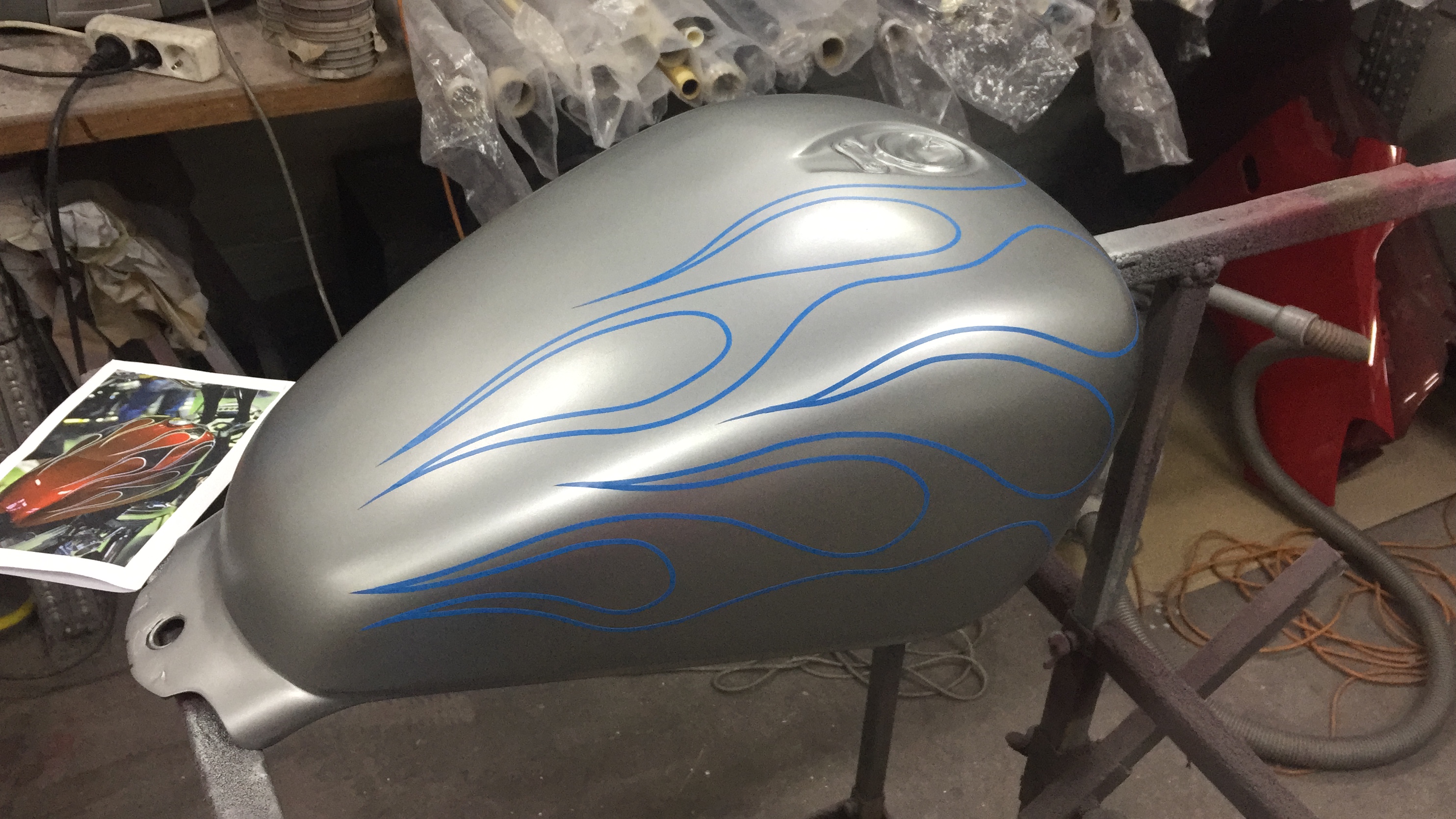 Honda motor custom paint old scool flames candy oranje www.fsb-dip.nl hydrodipping