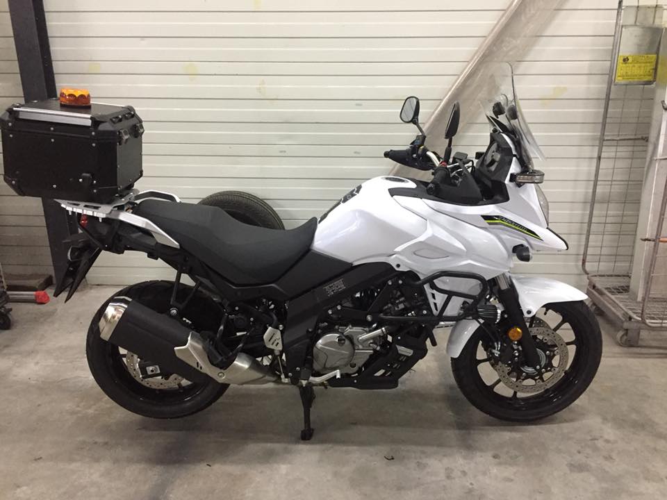 suzuki motor handhaving parelmoer wit www.fsb-dip.nl