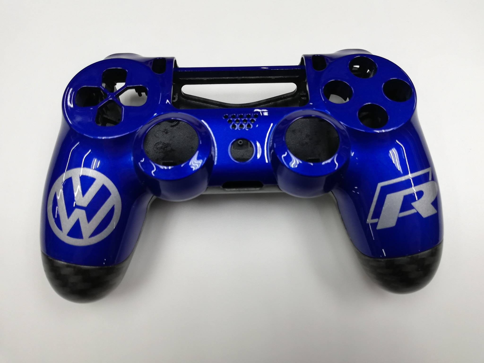 ps4 controller custom vw volkswagen golf 7 R gaming www.fsb-dip.nl hydrodipping