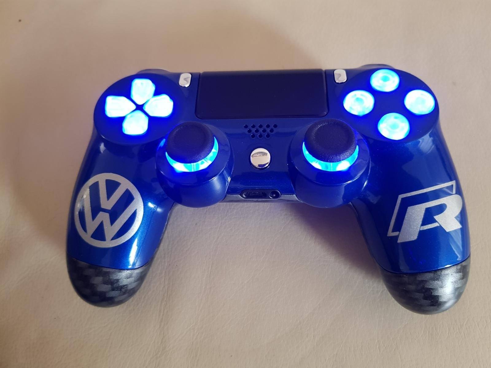 ps4 controller custom vw volkswagen golf 7 R gaming www.fsb-dip.nl hydrodipping