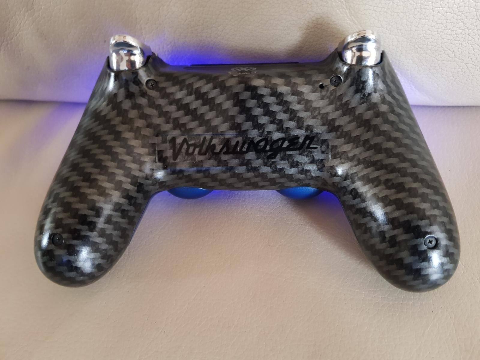 ps4 controller custom vw volkswagen golf 7 R gaming www.fsb-dip.nl hydrodipping