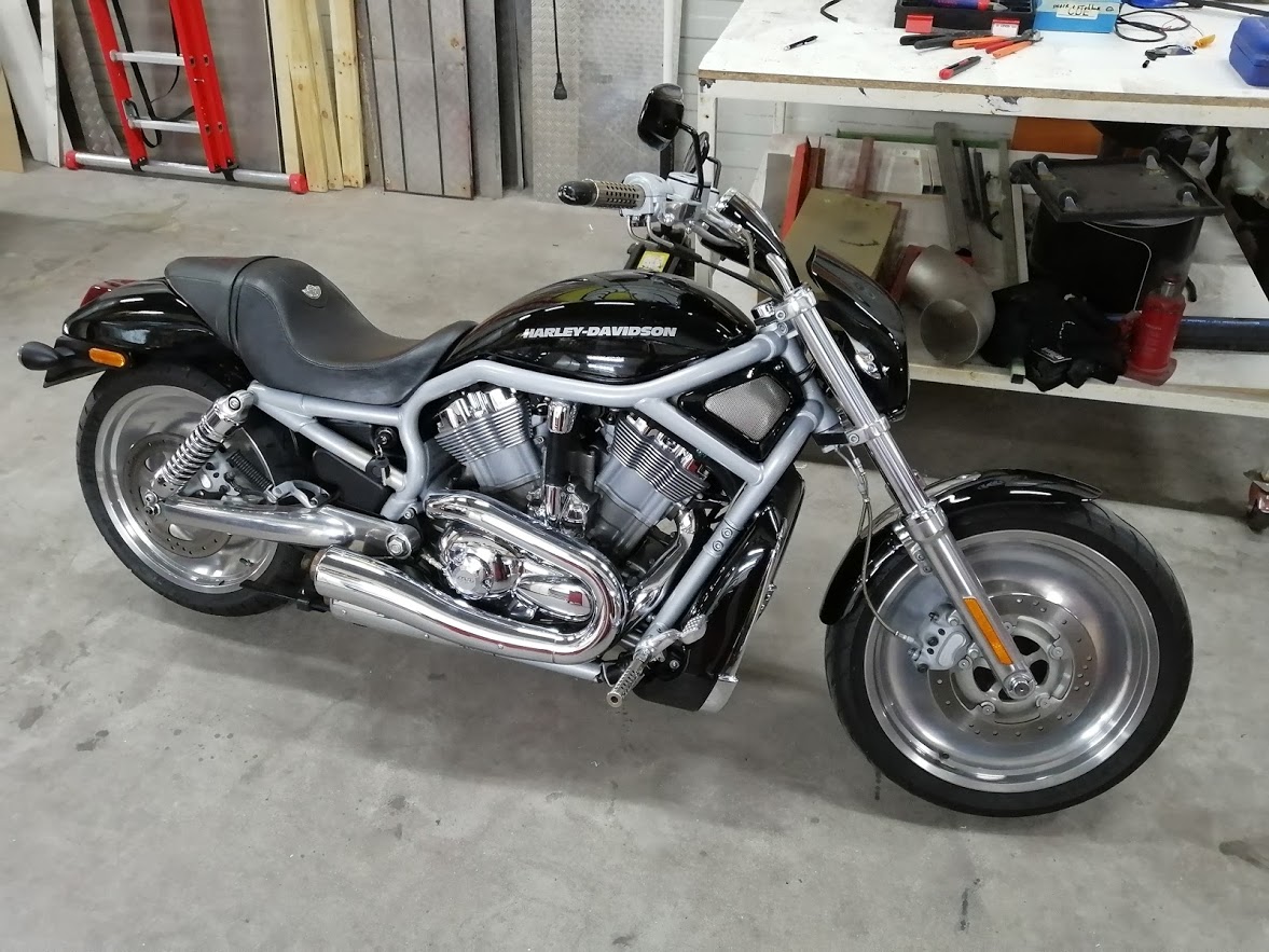 Harley davidson vrod zwart metallic fsb-dip.nl hydrodipping
