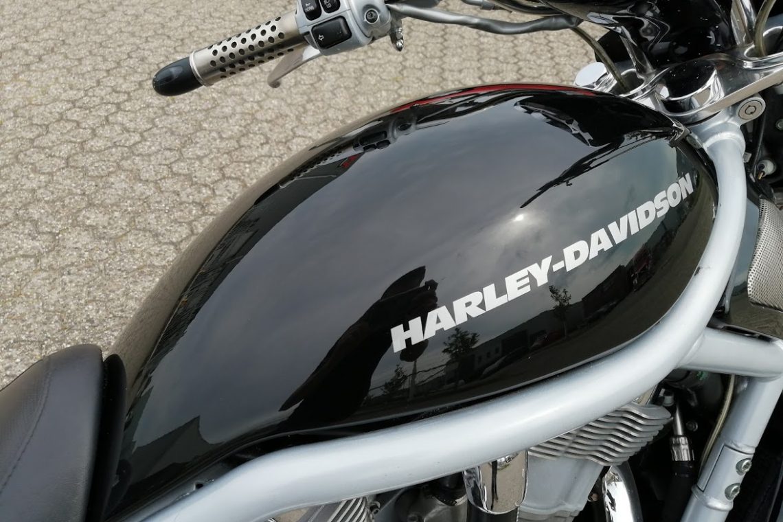 Harley davidson vrod zwart metallic fsb-dip.nl hydrodipping