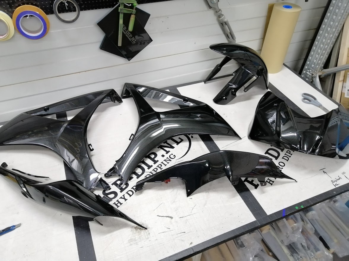 suzuki gsxr1000 carbon fiber hydrodip candy red