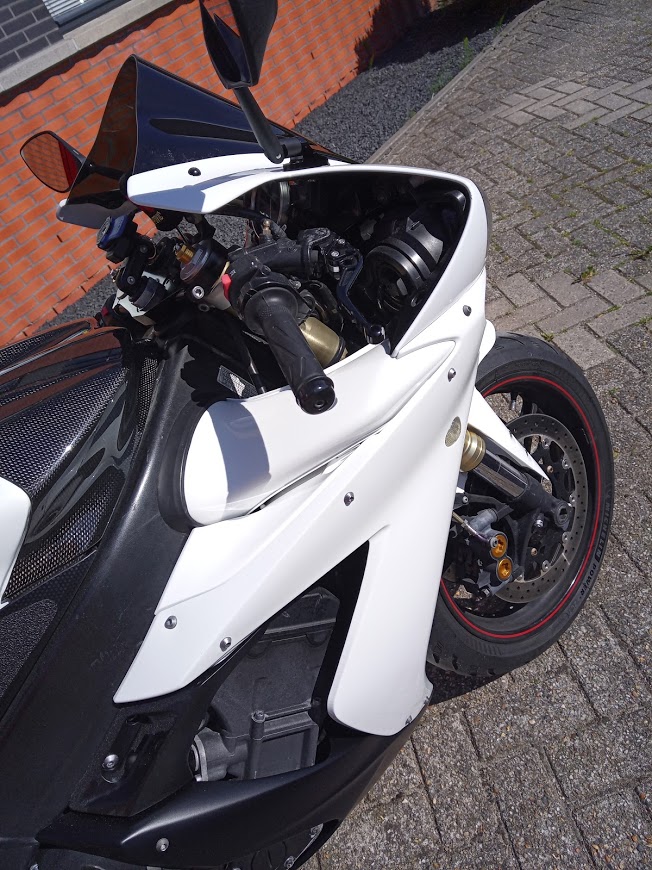 yamaha r1 parelmoer wit schade herstel fsb-dip.nl