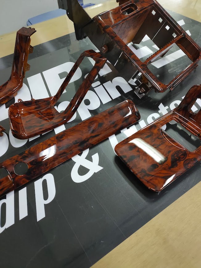 Volvo C70 coupe interieur notenhout hydrodip fsb-dip.nl hydrodipping