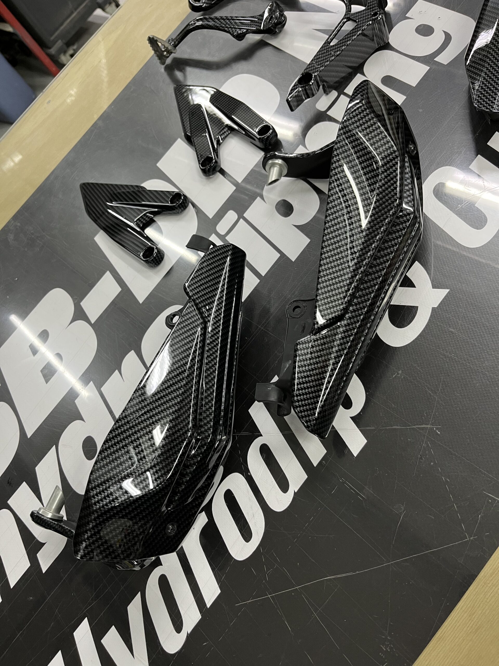 KTM smc-r 690 hydrodip carbon fsb-dip.nl hydrodipping