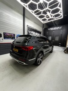 1E4248B3 9B53 4EB3 909C 1FE5FD41B70A 225x300